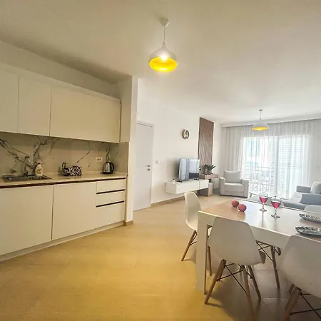 Inn Spacious Living 828 Golem (Tirana)