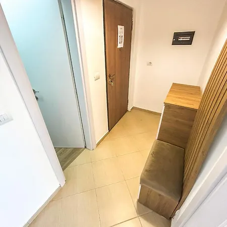 Spacious Living 828 Golem (Tirana)