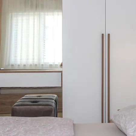 Spacious Living 828 Han/Misafirhane
